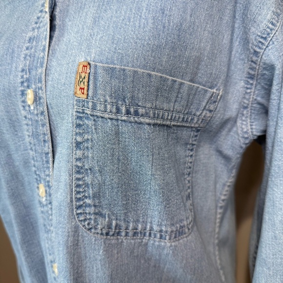 Vintage Express Denim Button-Up Shirt – Light Wash – Made in Hong Kong - Picture 3 of 6